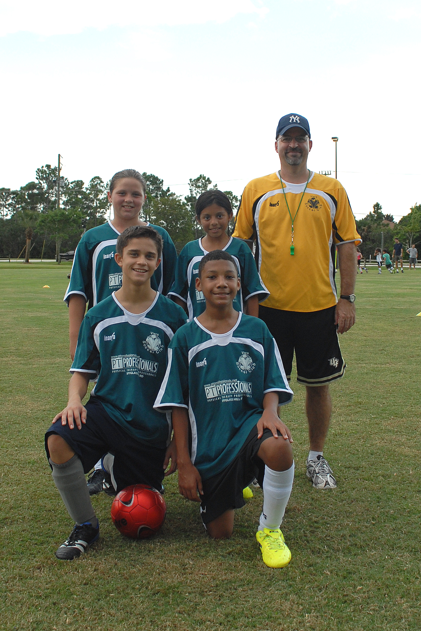 chlgu13teal_team_coach