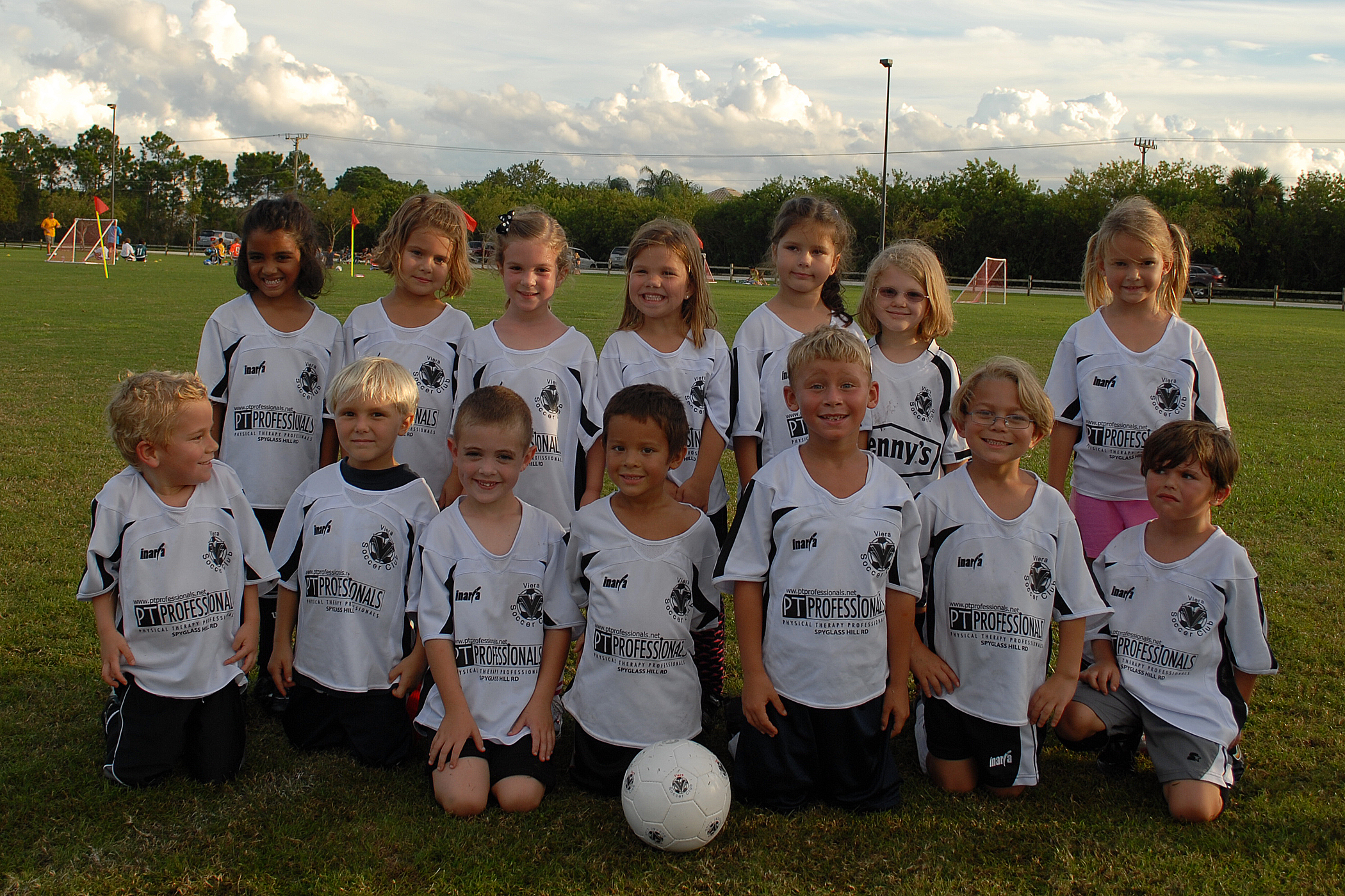 whiteu6explorers_team02